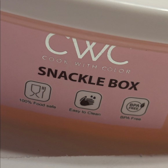 CWC Bunny Theme Snackle Box - Picture 5 of 13